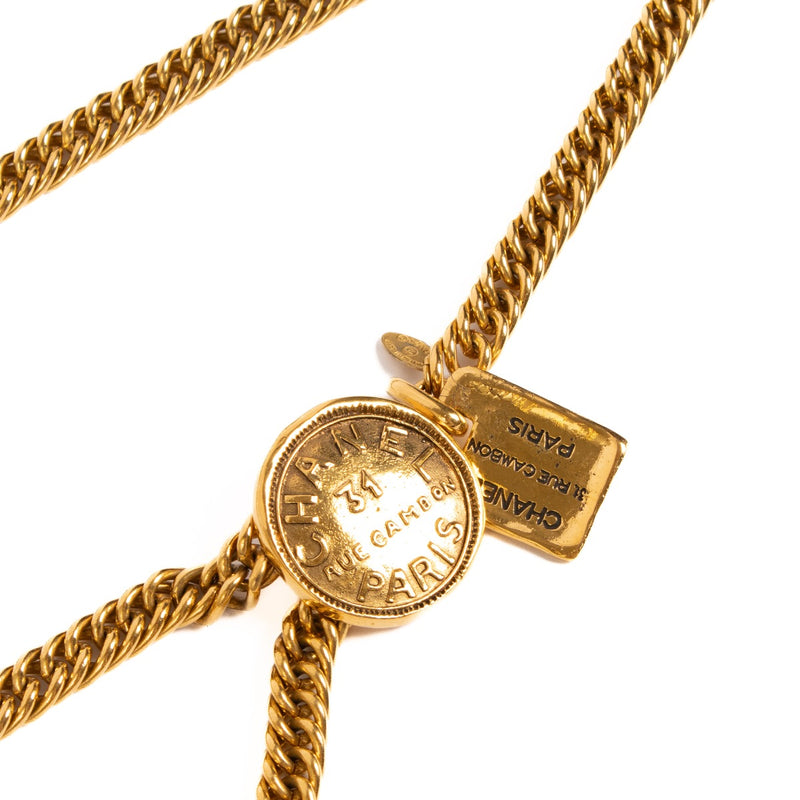 Chanel Vintage Gold 31 Rue Cambon Medaillon Chain Belt