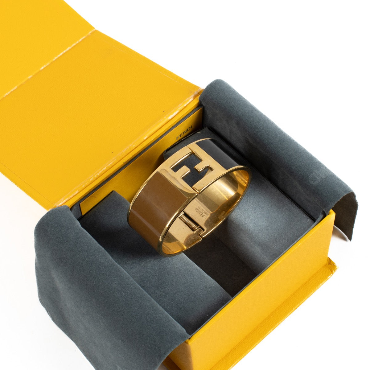 Authentic second hand Fendi Gold FF Bracelet on Labellov.com