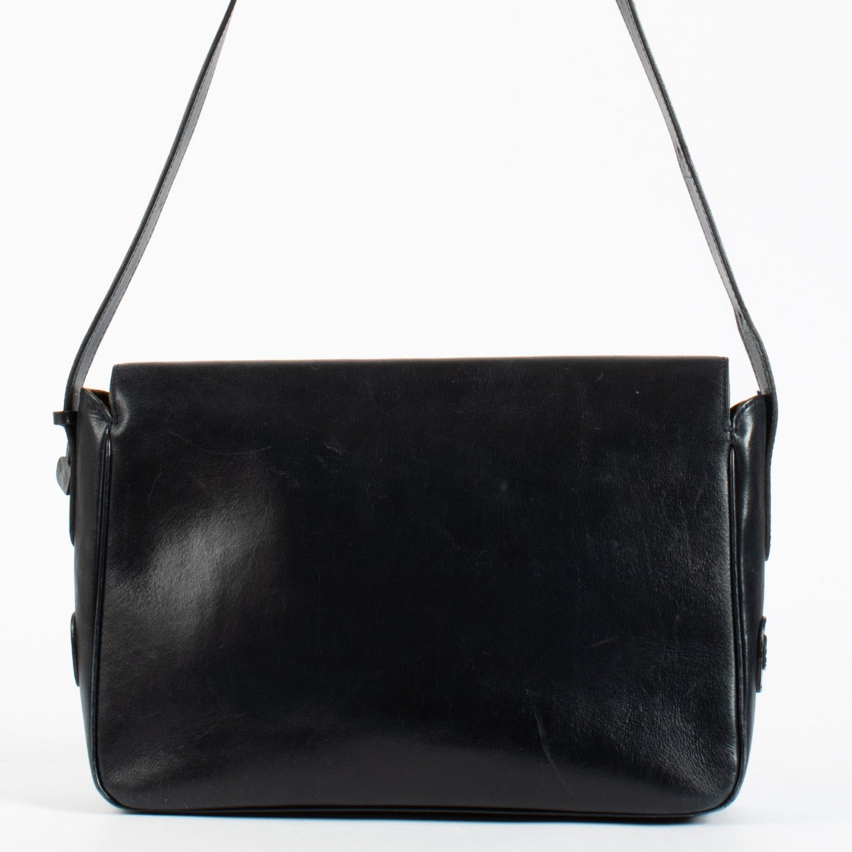 shop 100% authentic second hand Delvaux Blue Vintage Flap Bag on Labellov.com
