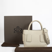 Authentic second-hand Lebeau-Courally Beige Leather Carré Handbag on labellov.com