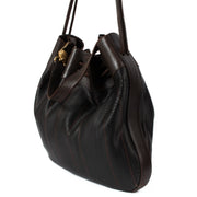 Shop safe online at Labellov in Antwerp, Brussels and Knokke this 100% authentic second hand Delvaux Brown Toile De Cuir Shoulder Bag. Veilig online tweedehands authentieke Delvaux Brown Toile De Cuir Shoulder Bag kopen bij Labellov.