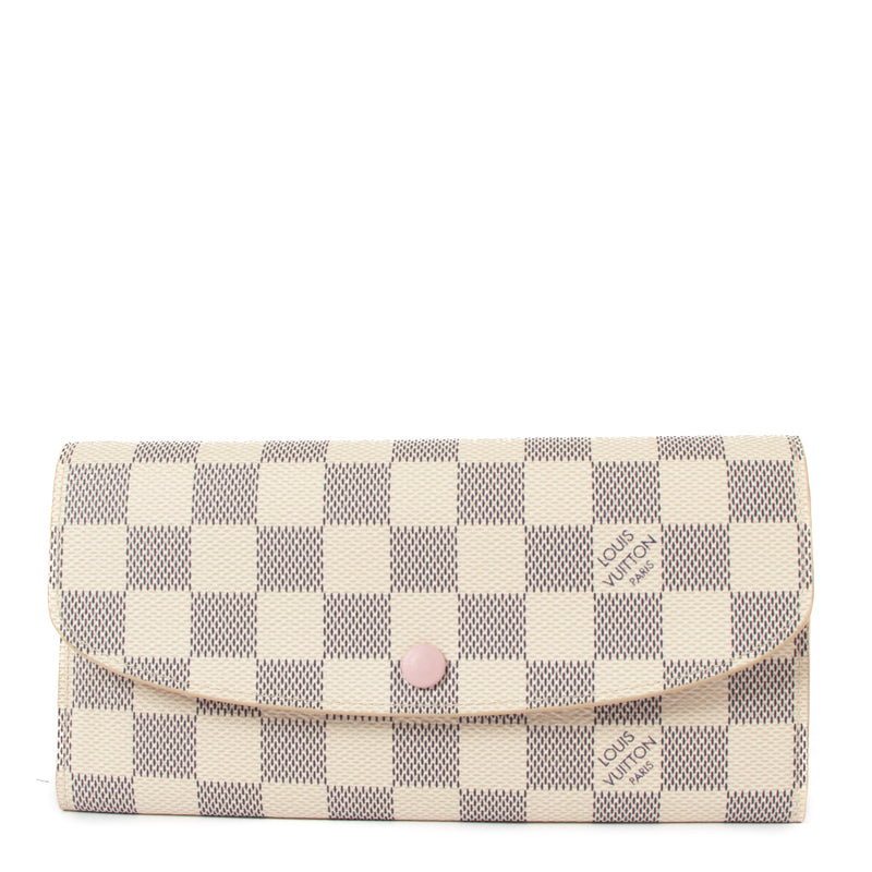 Louis Vuitton Damier Azur Emilie Wallet aan de beste prijs bij Labellov tweedehands luxe in Antwerpen en Knokke