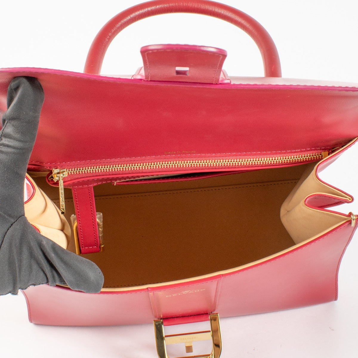shop 100% authentic second hand Delvaux Framboise Box Calf Brillant MM on Labellov.com