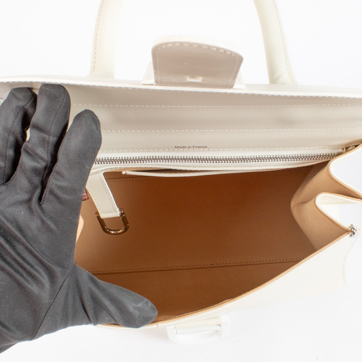 shop 100% authentic second hand Delvaux Ivory Box Calf Brillant MM on Labellov.com
