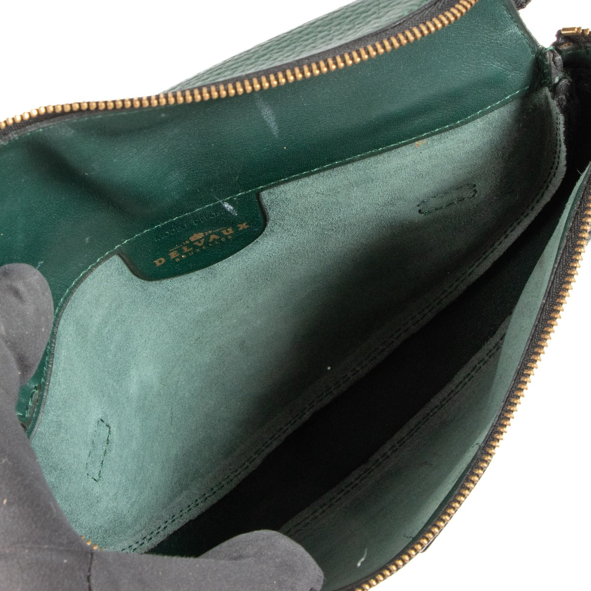Shop 100% authentic secondhand Delvaux Green Belt Bag on Labellov.com
