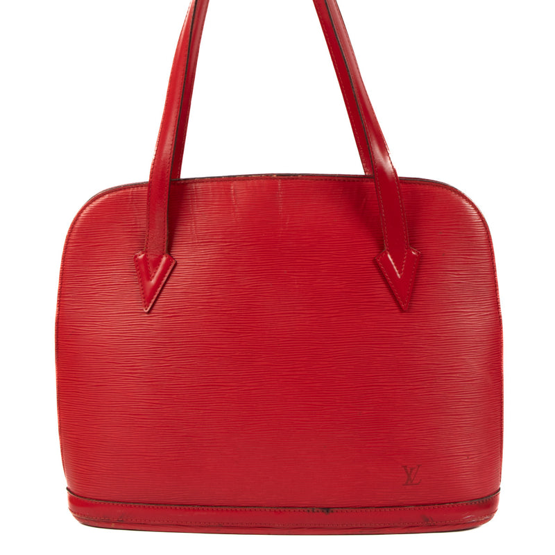 Louis Vuitton Red Epi Leather Lussac Shoulder Bag aan de beste prijs bij Labellov tweedehands luxe in Antwerpen en Knokke. Wij kopen en verkopen aan de beste prijs.