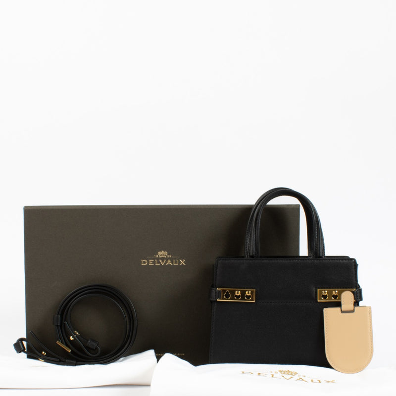 Authentic second hand Delvaux Black Silky Calf Tempête Crush Small on Labellov.com