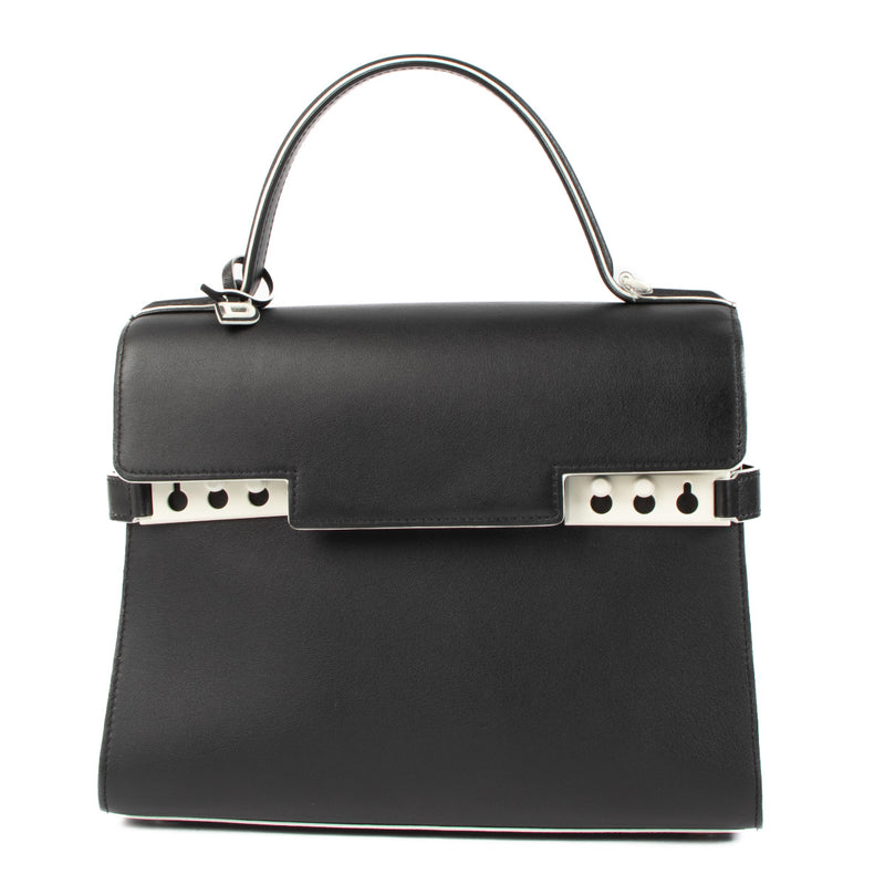 Delvaux Black Tempête MM Dans Les Nuages Bag for the best price at Labellov secondhand luxury in Antwerp. We buy and sell your preloved and brand new designer bags for the best price.