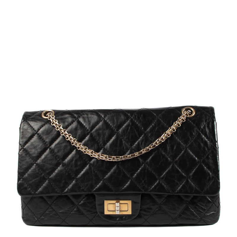 Shop safe online at Labellov in Antwerp, Brussels and Knokke this 100% authentic second hand Chanel Black Aged Calfskin Maxi 2.55 Bag. Veilig online tweedehands authentieke Chanel Black Aged Calfskin Maxi 2.55 handtas kopen bij Labellov.