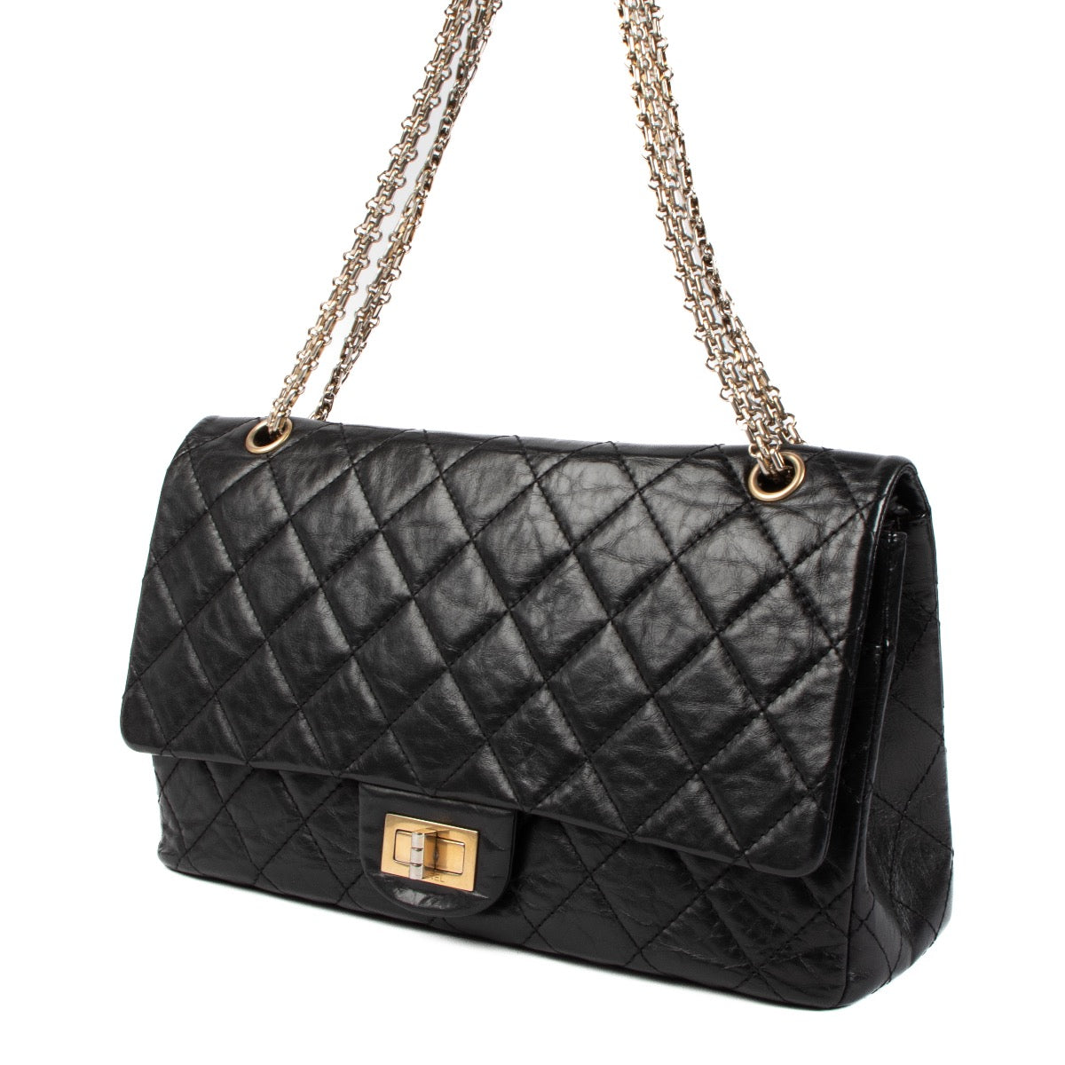 Shop safe online at Labellov in Antwerp, Brussels and Knokke this 100% authentic second hand Chanel Black Aged Calfskin Maxi 2.55 Bag. Veilig online tweedehands authentieke Chanel Black Aged Calfskin Maxi 2.55 handtas kopen bij Labellov.