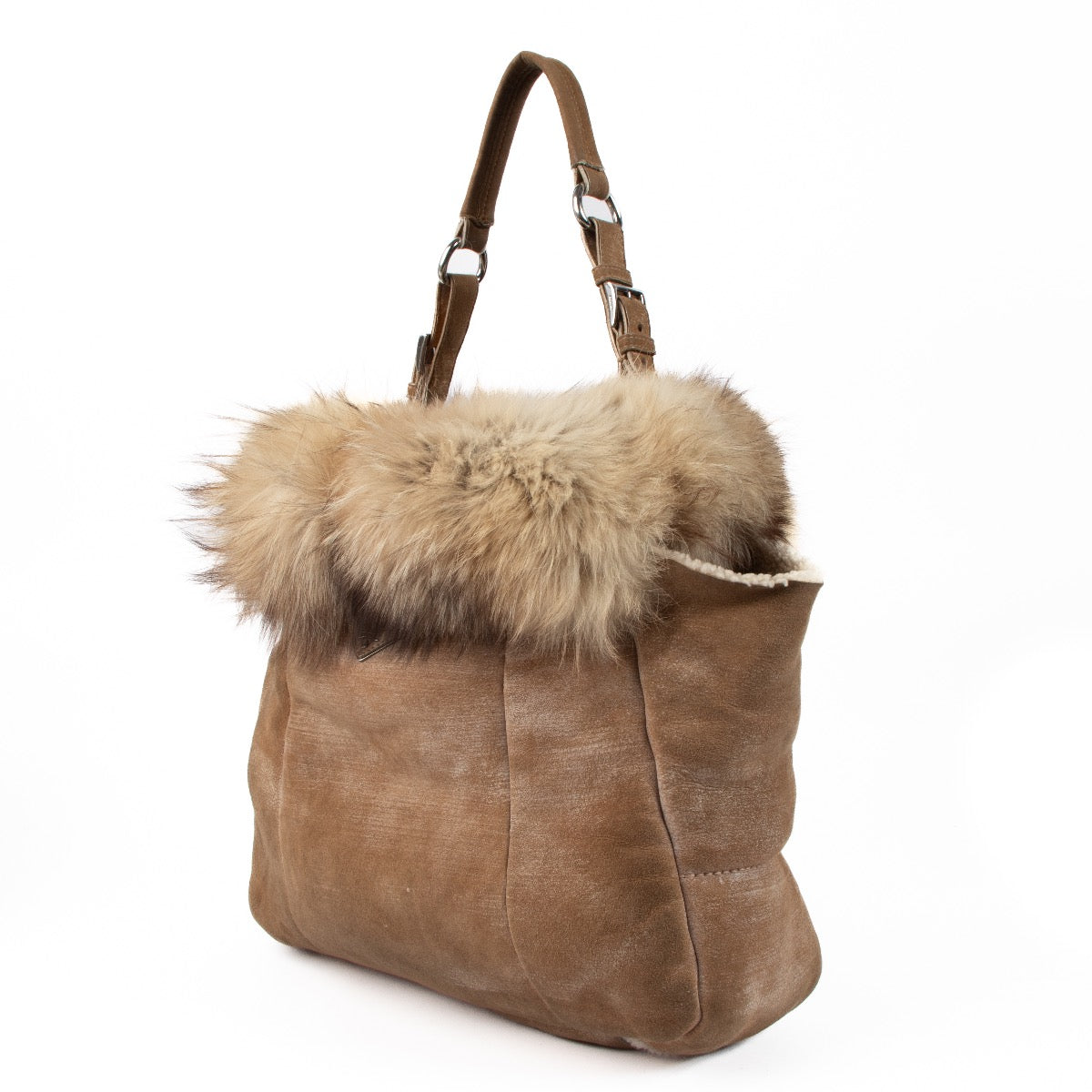 Shop safe online at Labellov in Antwerp, Brussels and Knokke this 100% authentic second hand Prada Beige Shearling/Fox Hobo Shoulder Bag.
