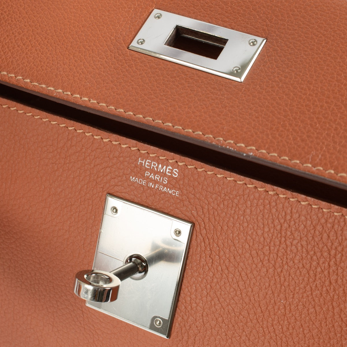 Hermès Kelly 28 Verso Blush/Rose Jaipur Evercolor PHW