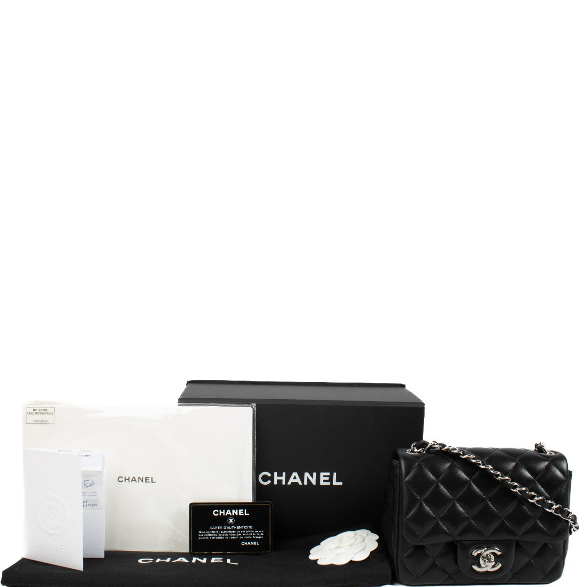 Authentic second hand Chanel Mini Square Classic Handbag on Labellov.com