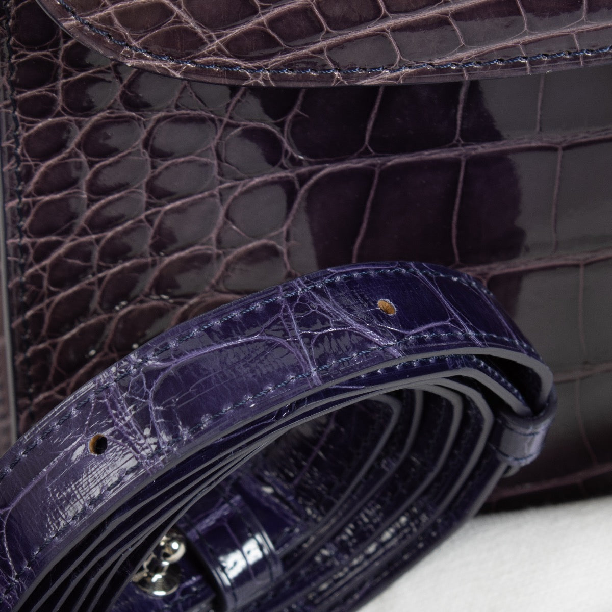 Authentic second hand Delvaux Purple Crocodile Brillant MM on Labellov.com