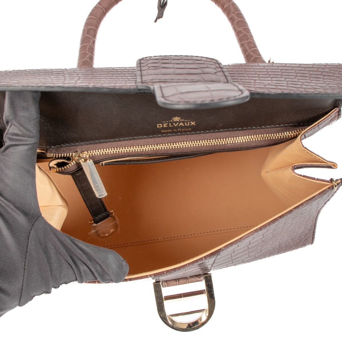 Delvaux Burgundy Alligator Mat Brillant MM