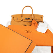 2006 vintage Hermès Birkin 40 Naturel Sable Vache Liégée PHW on www.labellov.com
