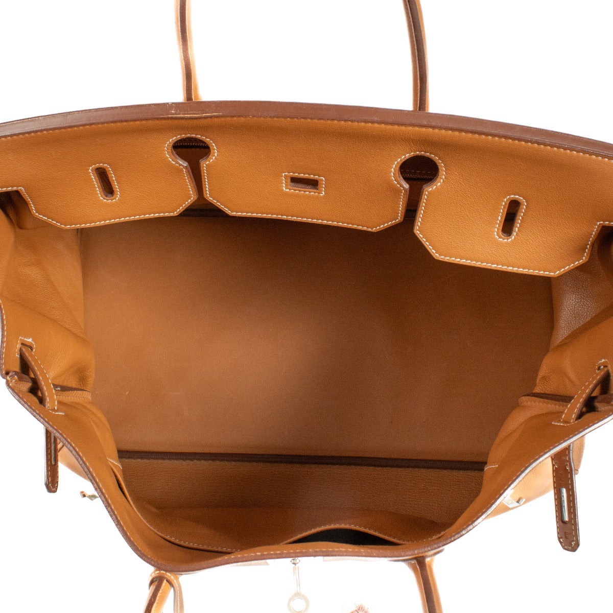 Shop vintage 2010 Hermès Birkin 40 Gold Swift PHW on www.labellov.com