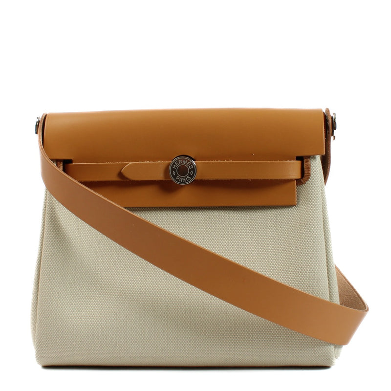 Shop Hermès Herbag 20 Mini on www.labellov.com