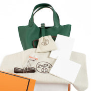 Hermès Vert Moyen Picotin 18 on www.labellov.com