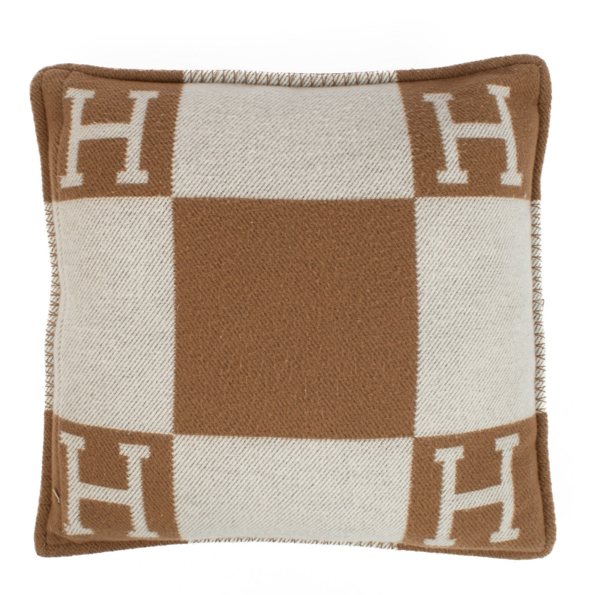 Authentic second hand Hermès Avalon Pillow Small Model Ecru/Camel on Labellov.com