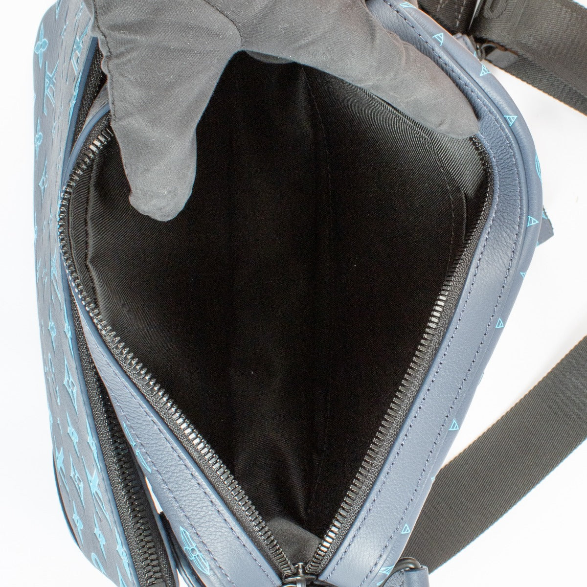 Louis Vuitton Marine Riverblauwe Monogram Shadow Trio Messenger Tas