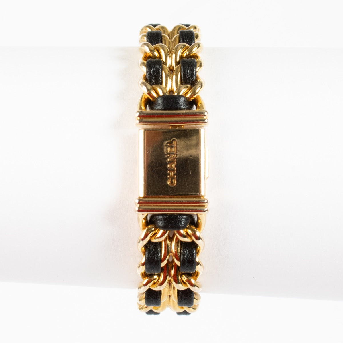 shop 100% authentic second hand Chanel Première Gold Iconic Chain Watch on Labellov.com