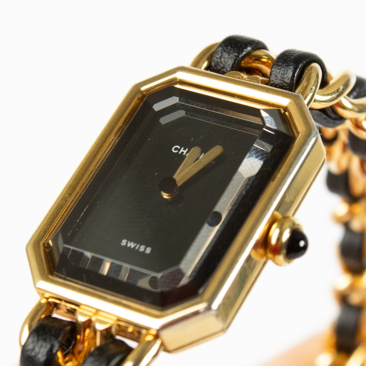 shop 100% authentic second hand Chanel Première Gold Iconic Chain Watch on Labellov.com