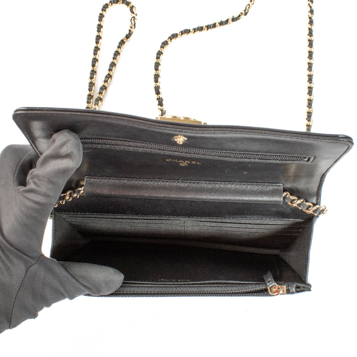 Shop 100% authentic secondhand Chanel Black Patent Boy Wallet On Chain on Labellov.com