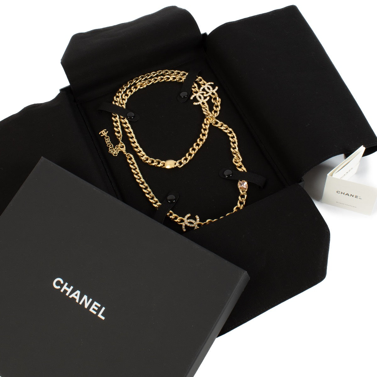 Authentic second hand Chanel Gold Necklace on Labellov.com