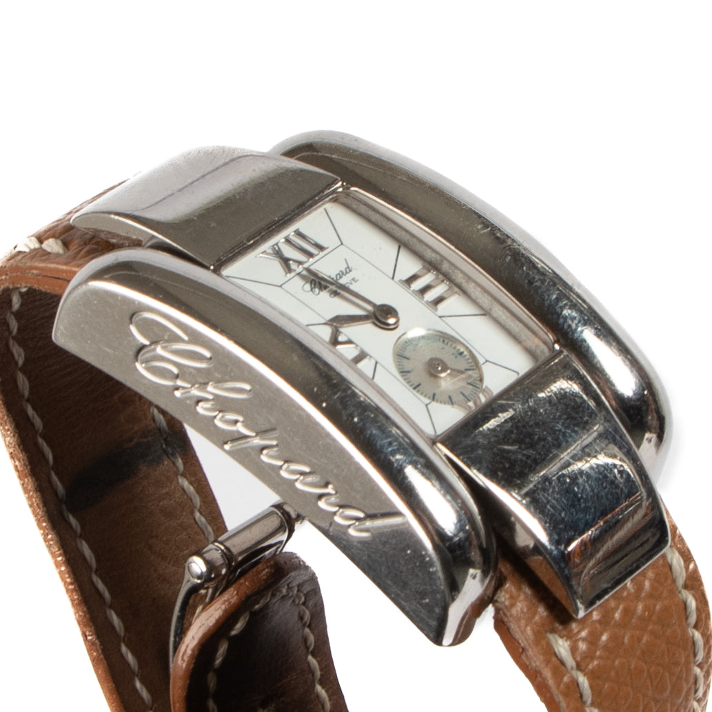 Shop safe online at Labellov in Antwerp, Brussels and Knokke this 100% authentic second hand Chopard La Strada Watch. Veilig online tweedehands authentieke Chopard La Strada horloge kopen bij Labellov.