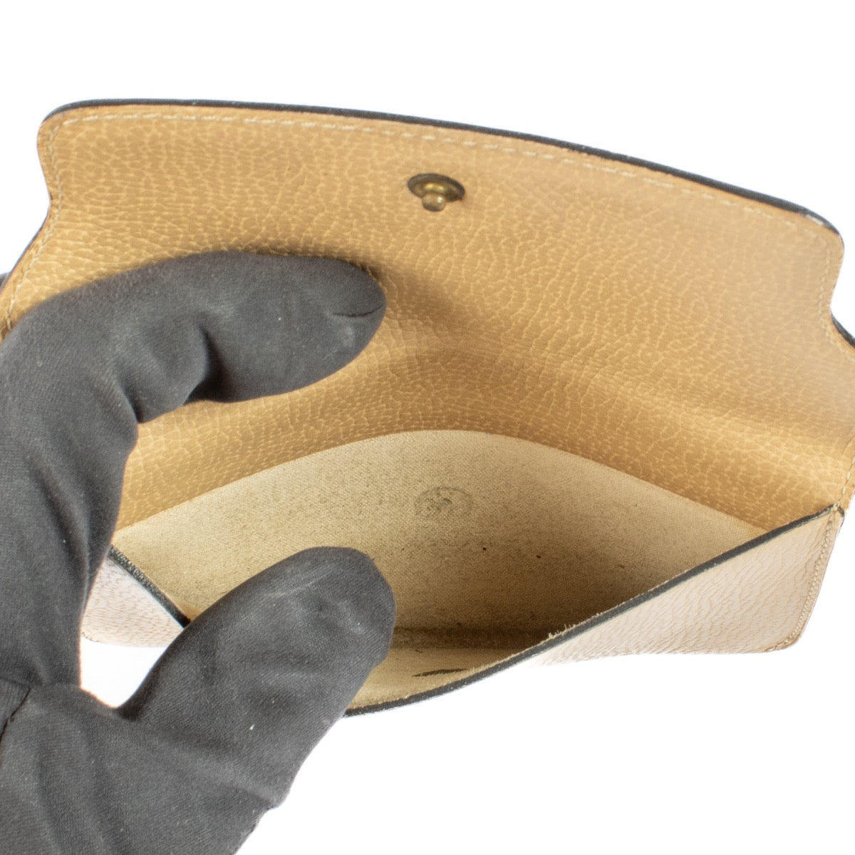 Authentic second hand Delvaux Ivoire Diabolo Card Holder Wallet on Labellov.com