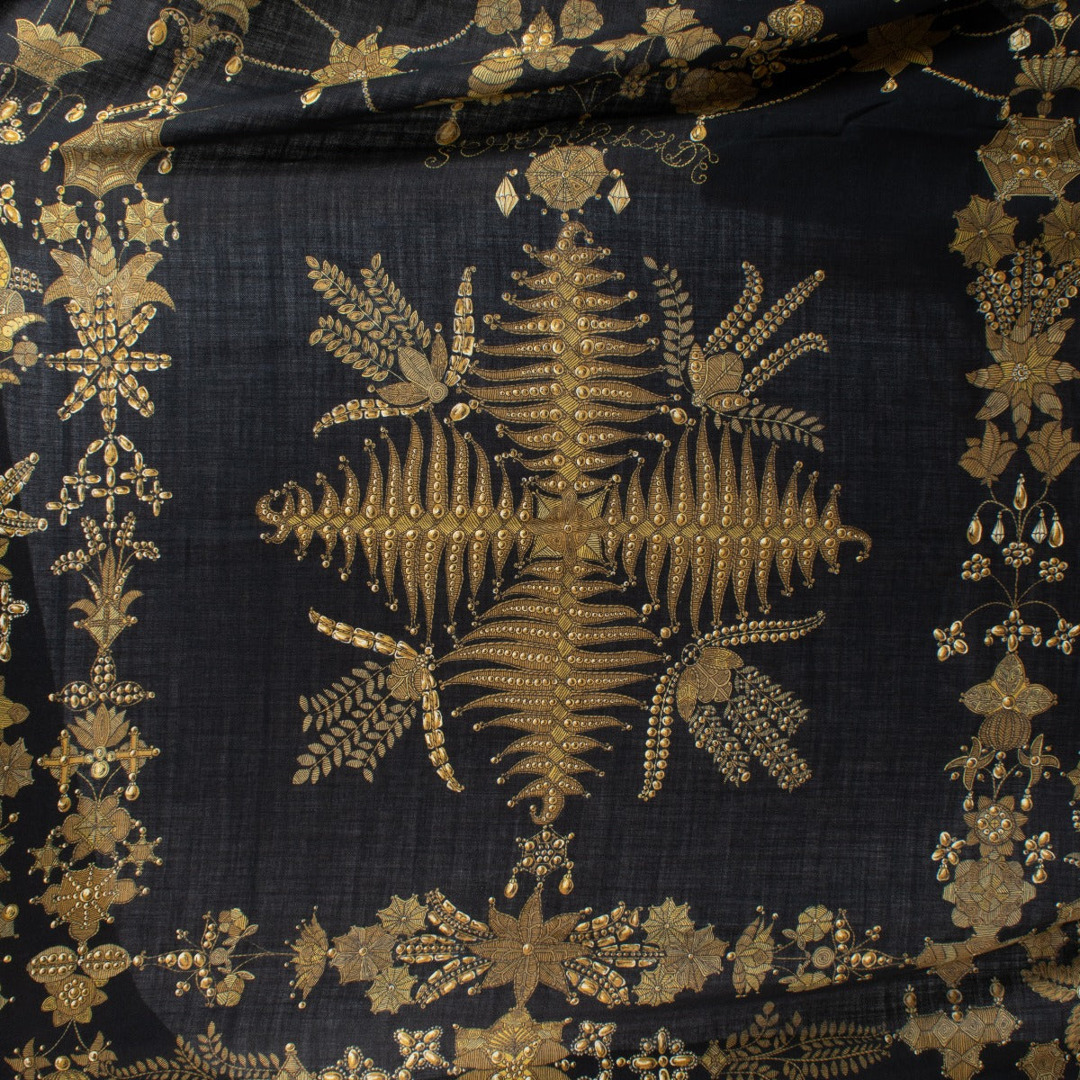 Hermès Black Schéhérazade 140 Shawl