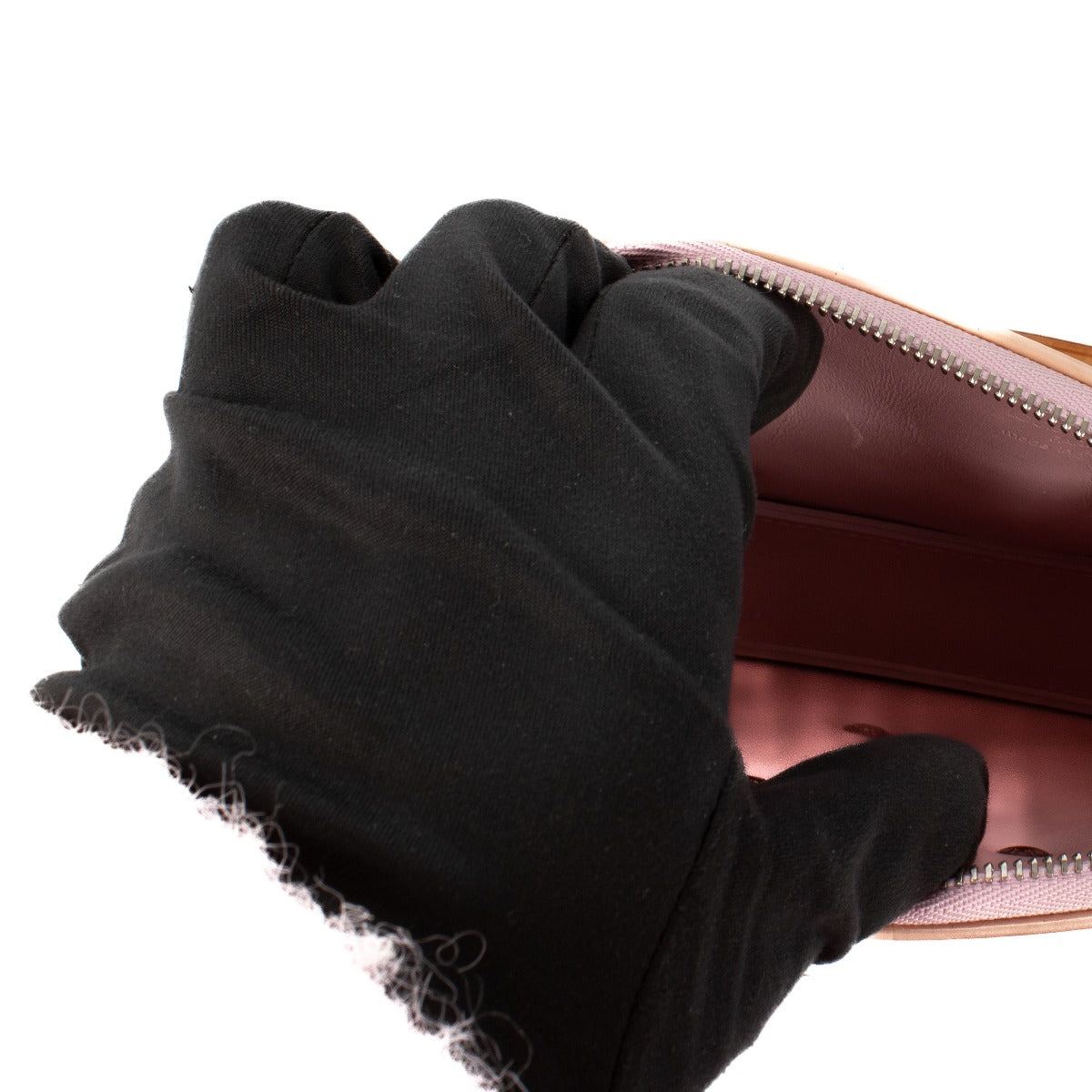 Buy authentic second hand Louis Vuitton Pink Leather Fleurs Vernis Lexington Pochette at Labellov.com