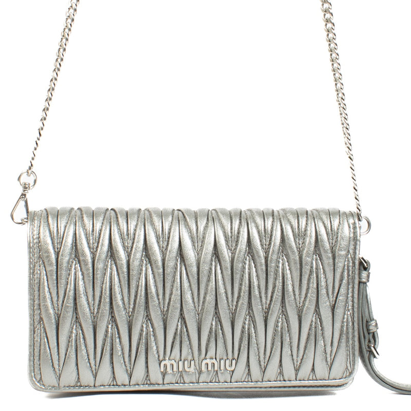Authentic second hand Miu Miu Silver Matelasse Bag on Labellov.com