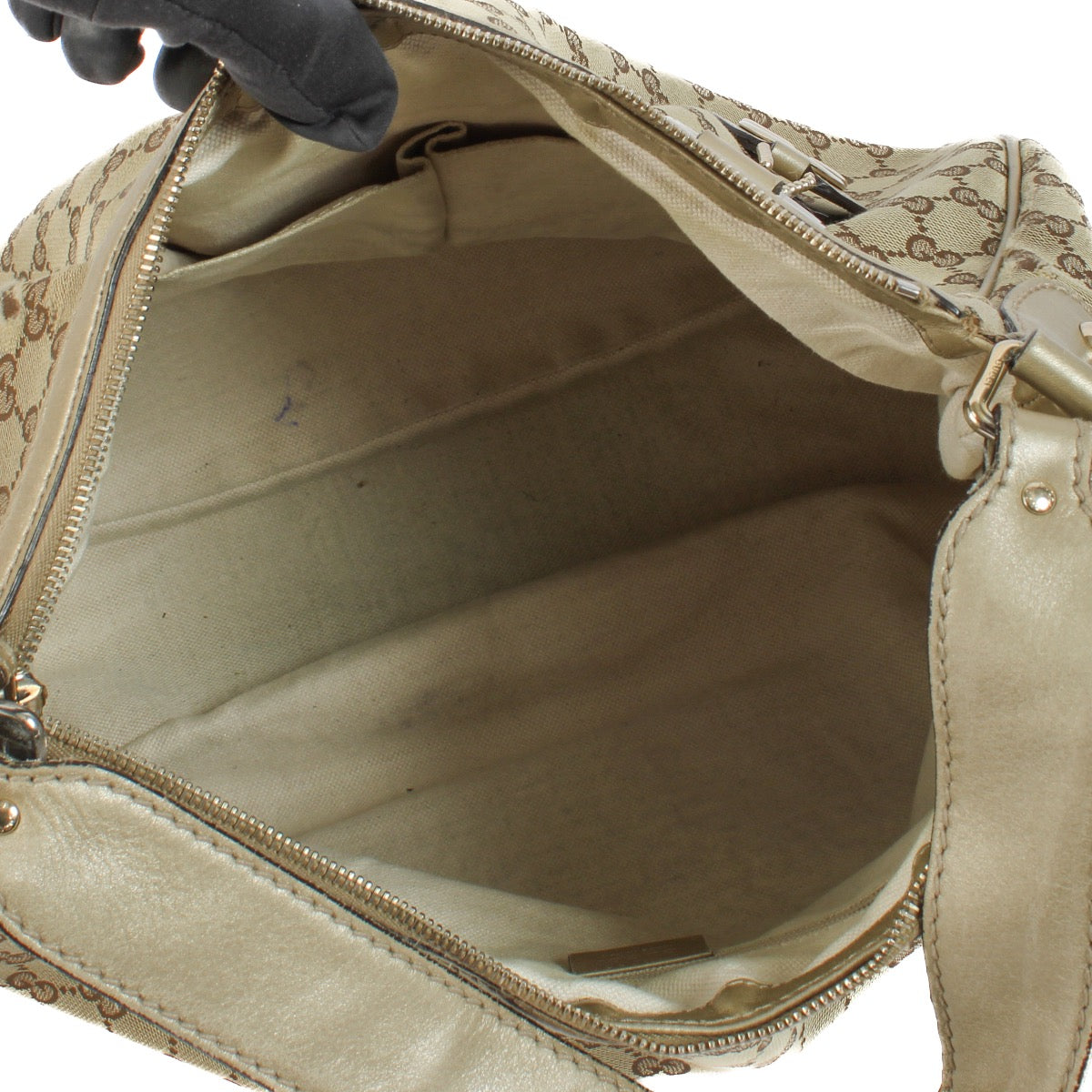 authentic preloved Gucci GG Canvas Gold Sukey Hobo Bag on Labellov.com