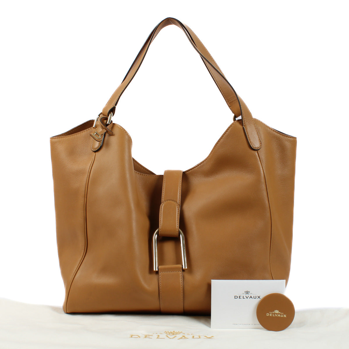 Delvaux Vegetal Polo Givry Besace Bag pour le meilleur prix chez Labellov à Anvers et Knokke.