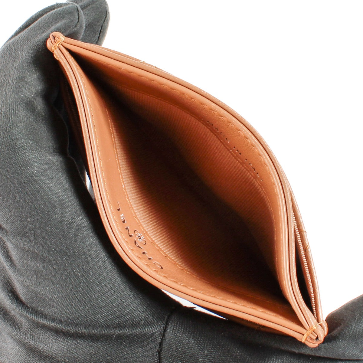shop 100% authentic second hand chanel camel Card Holder Wallet on Labellov.com