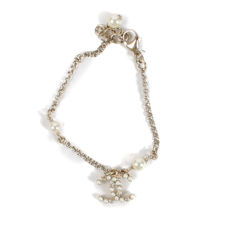 Chanel S20 White Pearl CC Bracelet