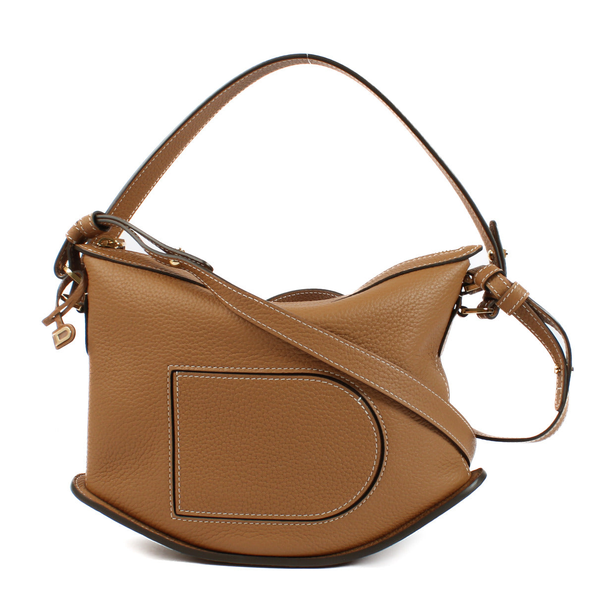 The adjustable leather shoulder strap allows for comfortable wear, whether styled as a shoulder or crossbody bag, making it ideal for any occasion.