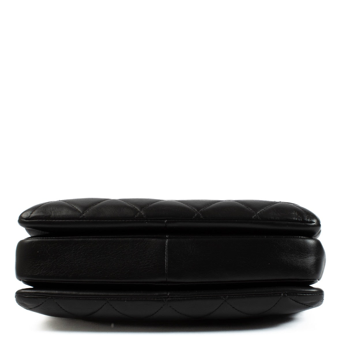 Authentic second hand Chanel Black Small Trendy CC Bag on Labellov.com