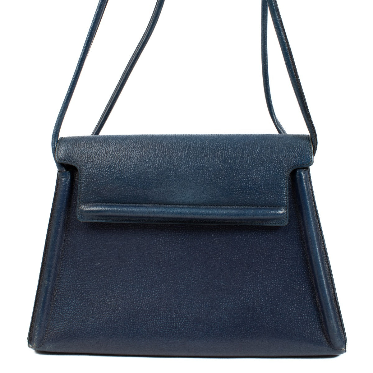 Elegant and versatile bag with a press stud closure, dual handles for shoulder carry, and a well-organized interior with multiple compartments. Shop now at Labellov.