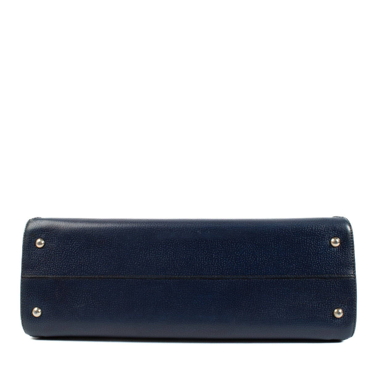 Elegant and versatile bag with a press stud closure, dual handles for shoulder carry, and a well-organized interior with multiple compartments. Shop now at Labellov.