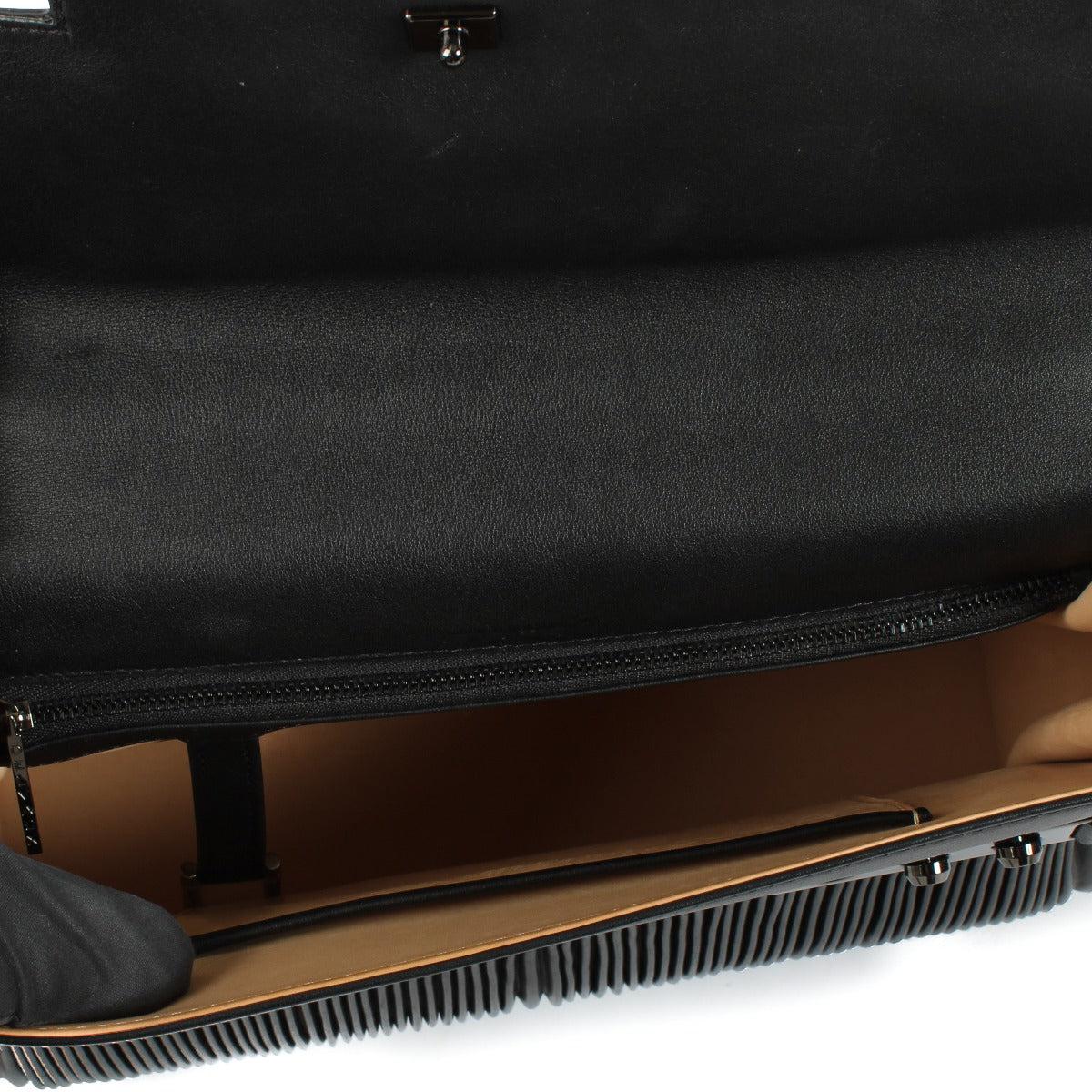 Delvaux Zwart Lamsleer/Kalfsleer Souple Tempête GM Smock