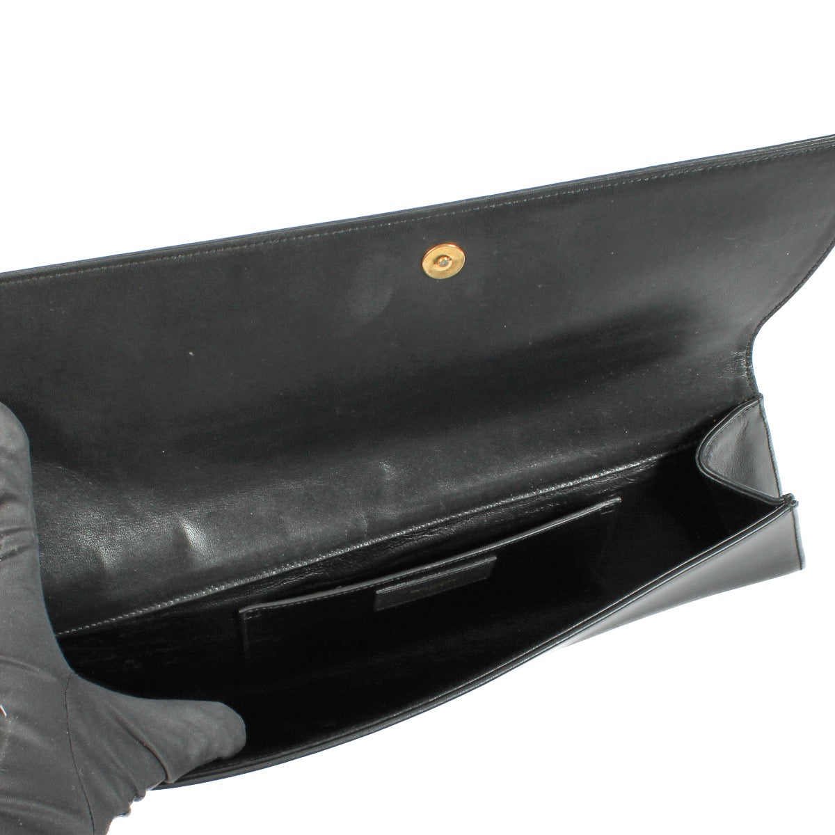 shop 100% authentic second hand Saint Laurent Black Clutch on Labellov.com