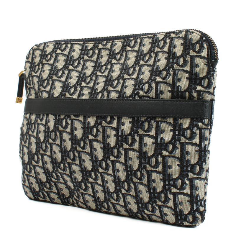 Small and compact Christian Dior Oblique Clutch for the best price at vintage designer destination Labellov.