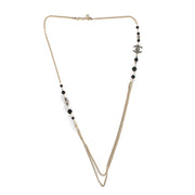 Shop safe online at Labellov in Antwerp, Brussels and Knokke this 100% authentic second hand Chanel Black Pearl 19A Necklace. Veilig online tweedehands authentieke Chanel Black Pearl 19A ketting kopen bij Labellov.