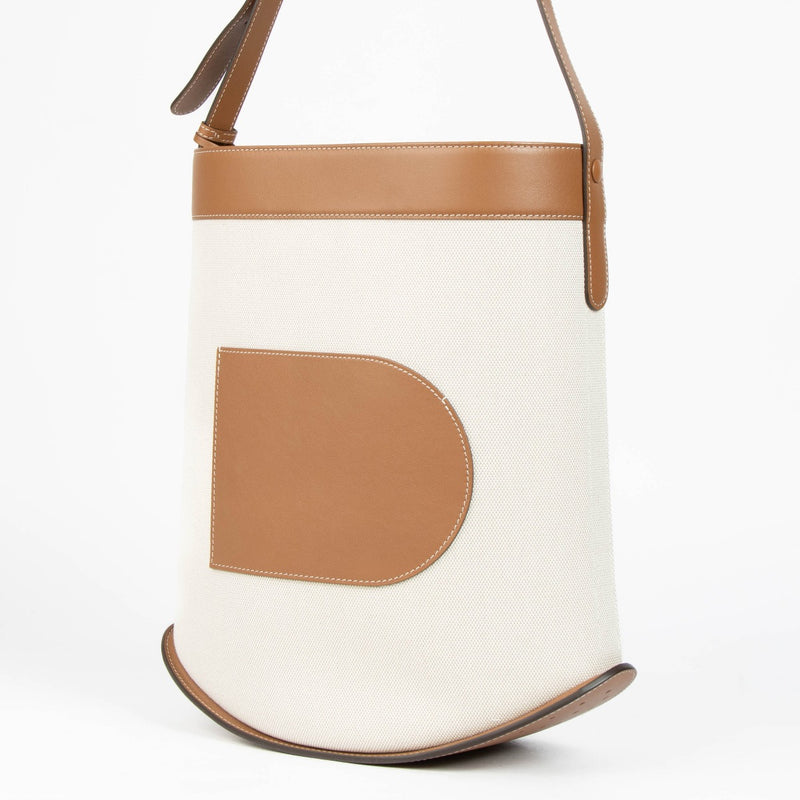 100% authentic second hand Delvaux Canvas/Leather Le Pin Daily Shoulder Bag at Labellov.