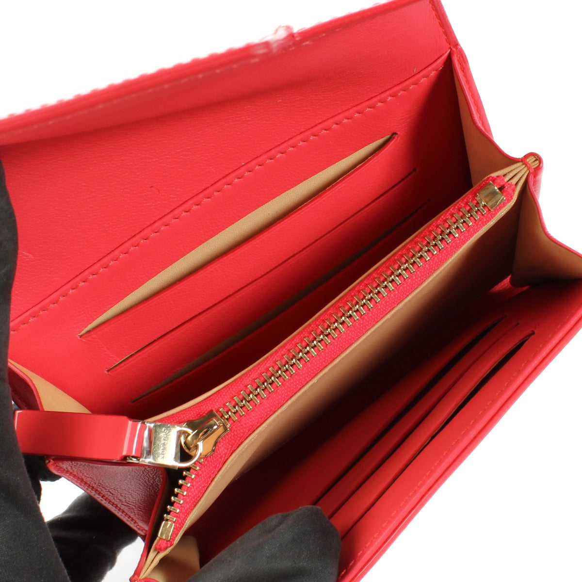 Shop 100% authentic secondhand Delvaux Corail Vernis Compact Madame Wallet on Labellov.com
