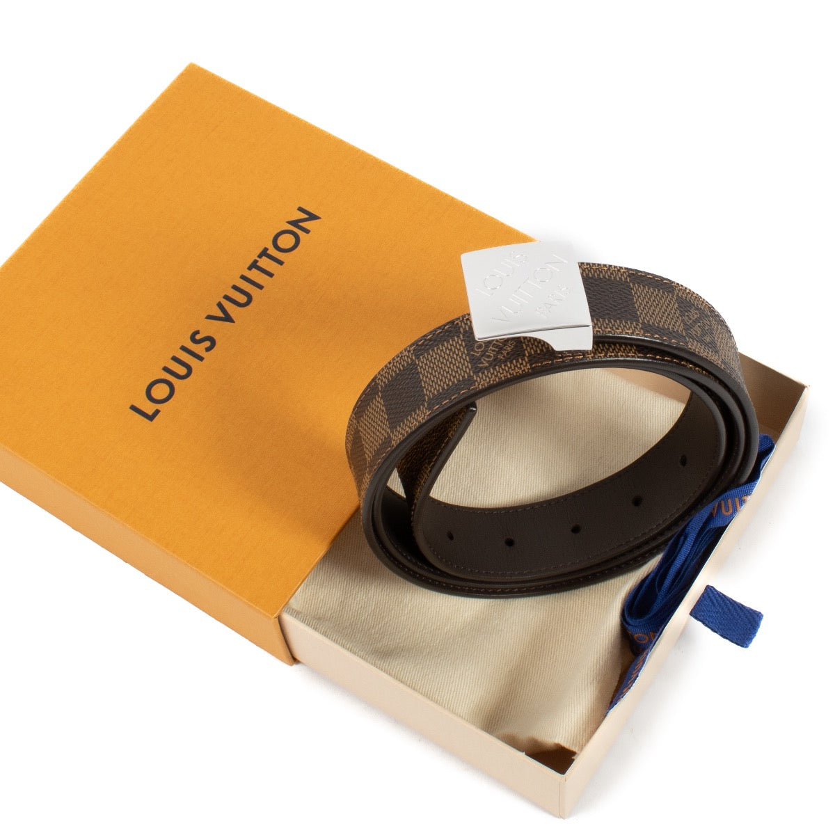 Buy authentic second hand Louis Vuitton Damier Ebene Carre Belt - Size 95 at Labellov.com