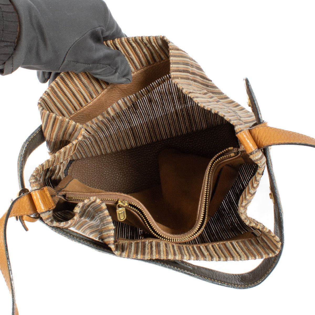 shop 100% authentic second hand Delvaux Beige Toile de Cuir Calicot Bag on Labellov.com
